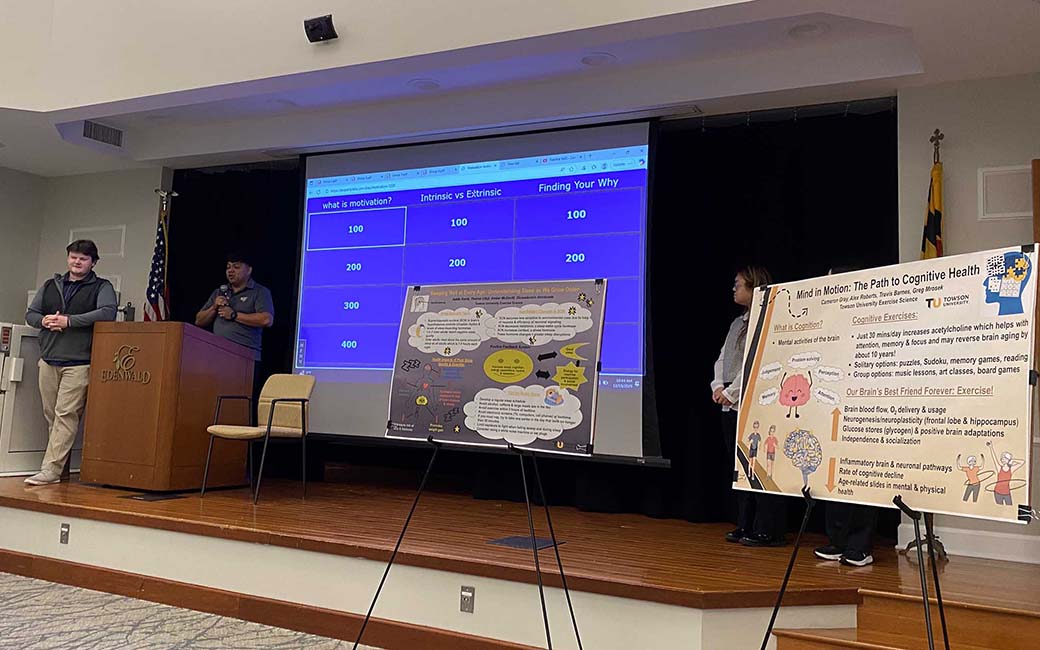 TU students doing a presentation