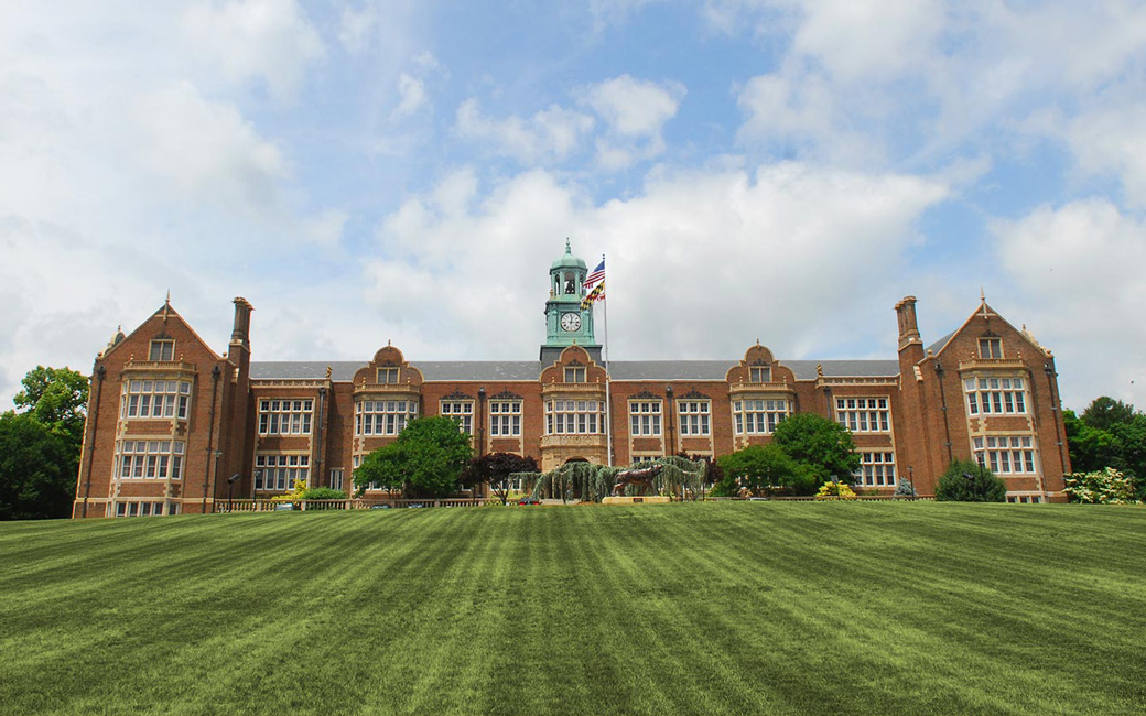 An image of stephen's hall lawn