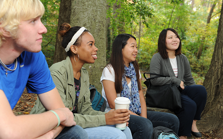 Students in the Glen Arboretum