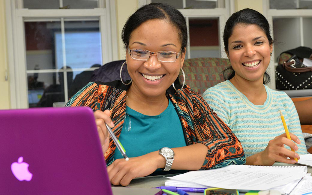 graduate students in the UB/Towson MBA program classroom