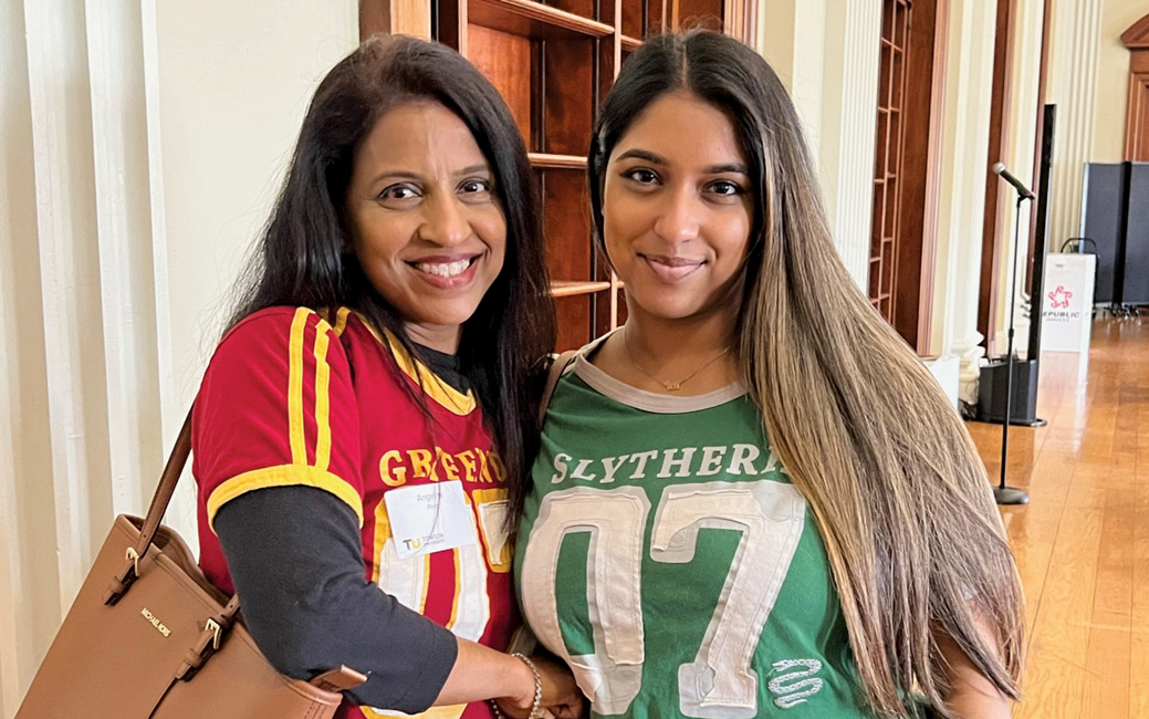Angelina and Jeanelle Pinto ’21 live in a house divided.