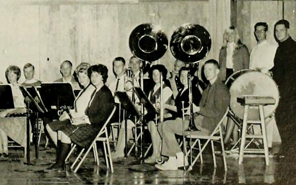 black and white photo of the 1963 concert band