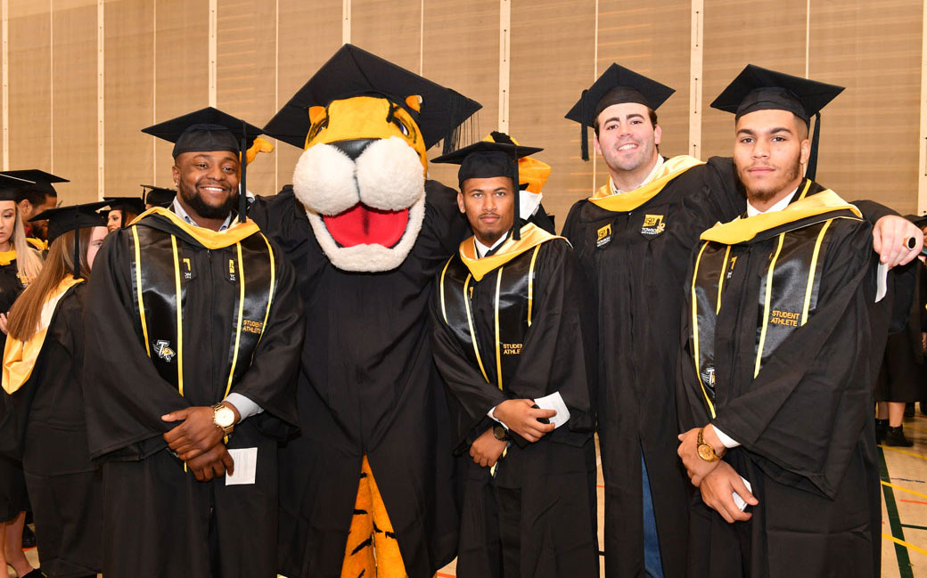 University of Maryland Spring 2017 Commencement Program by