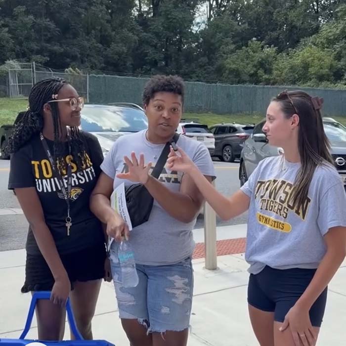 parent giving advice for college students