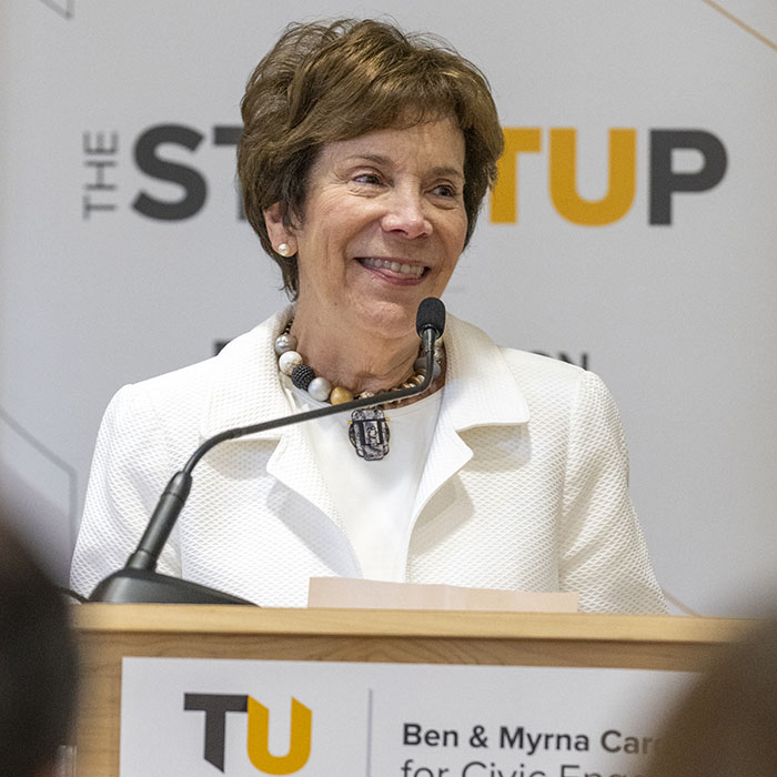 Myrna Cardin