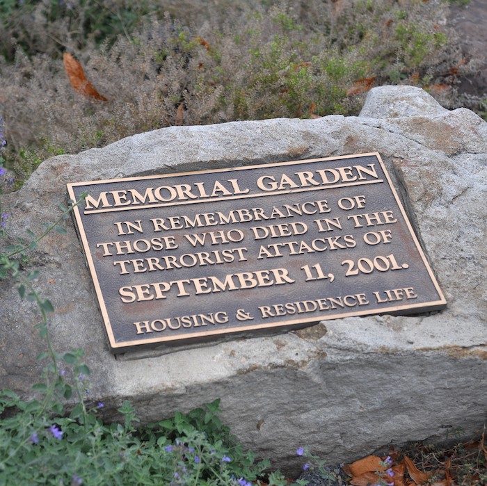9/11 memorial garden plaque