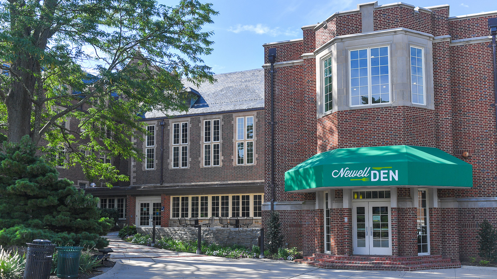 newell dining hall