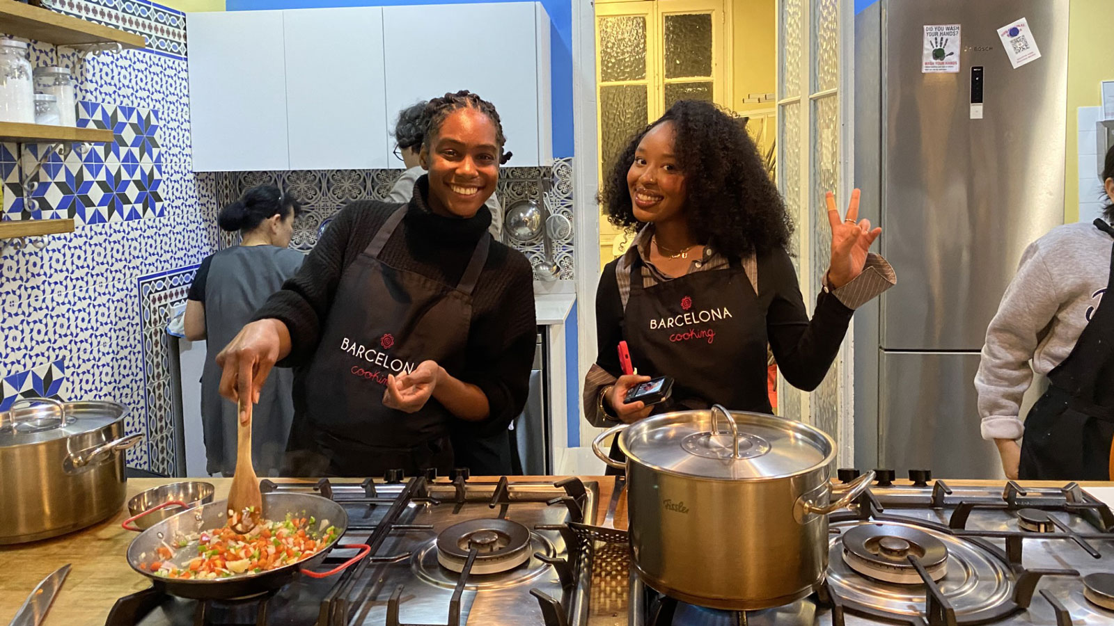Students take a cooking course while abroad in Spain