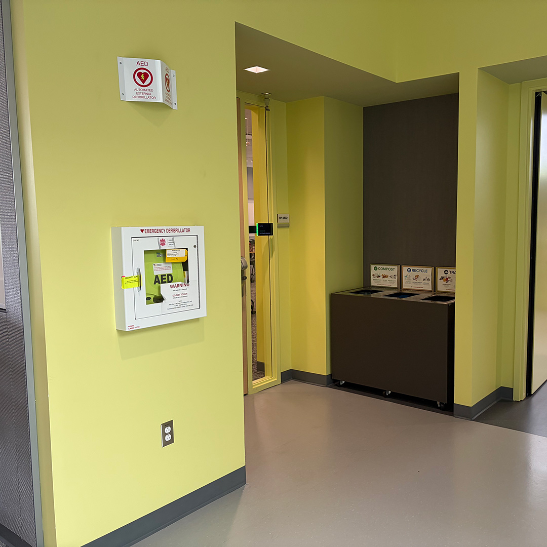 4th Floor – Near Stairwell 2