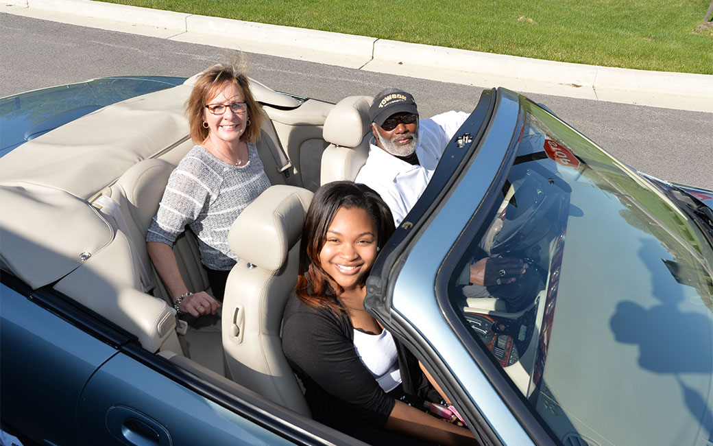 Carpoolers in vehicle