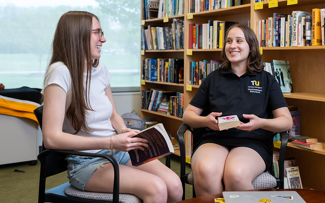 Students in TUNE library