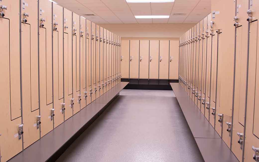 towson campus recreation locker room